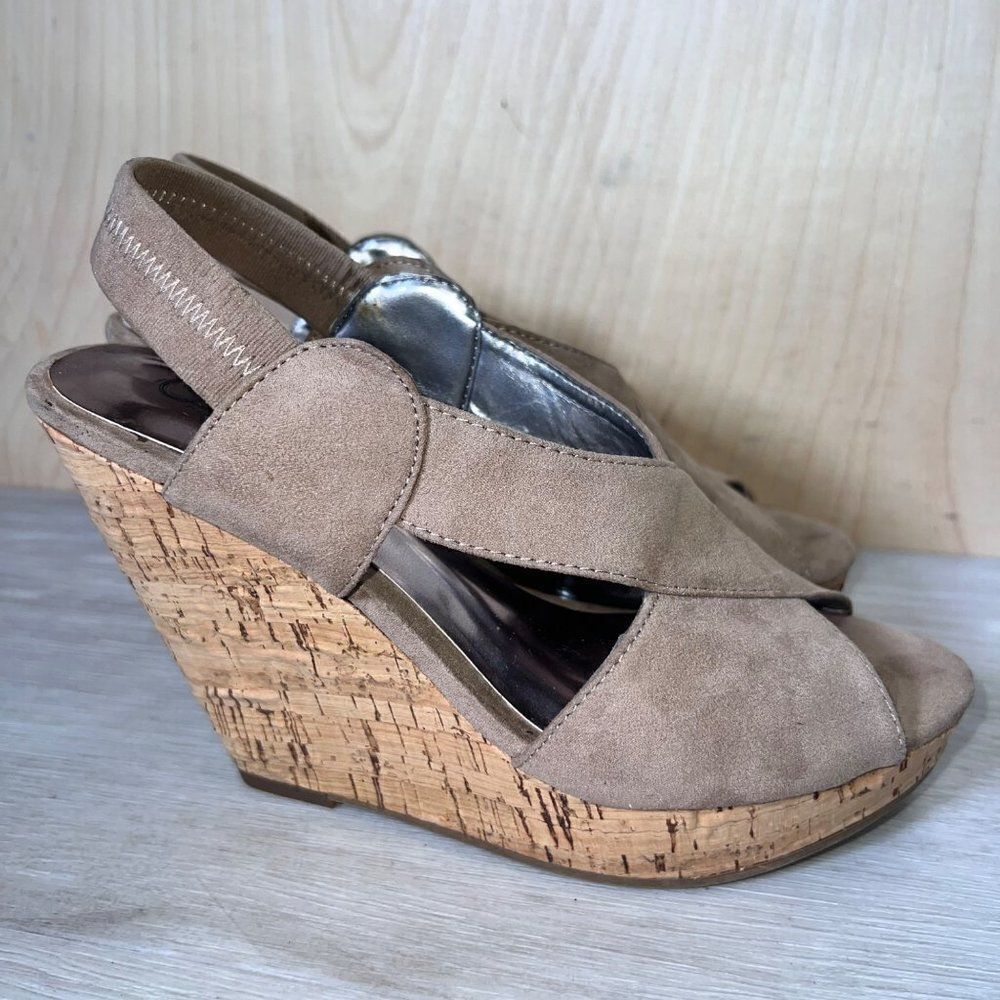 Carlos by Carlos Santana Moneta Cork Wedge Beige Suede Women's 7 - Picture 4 of 11